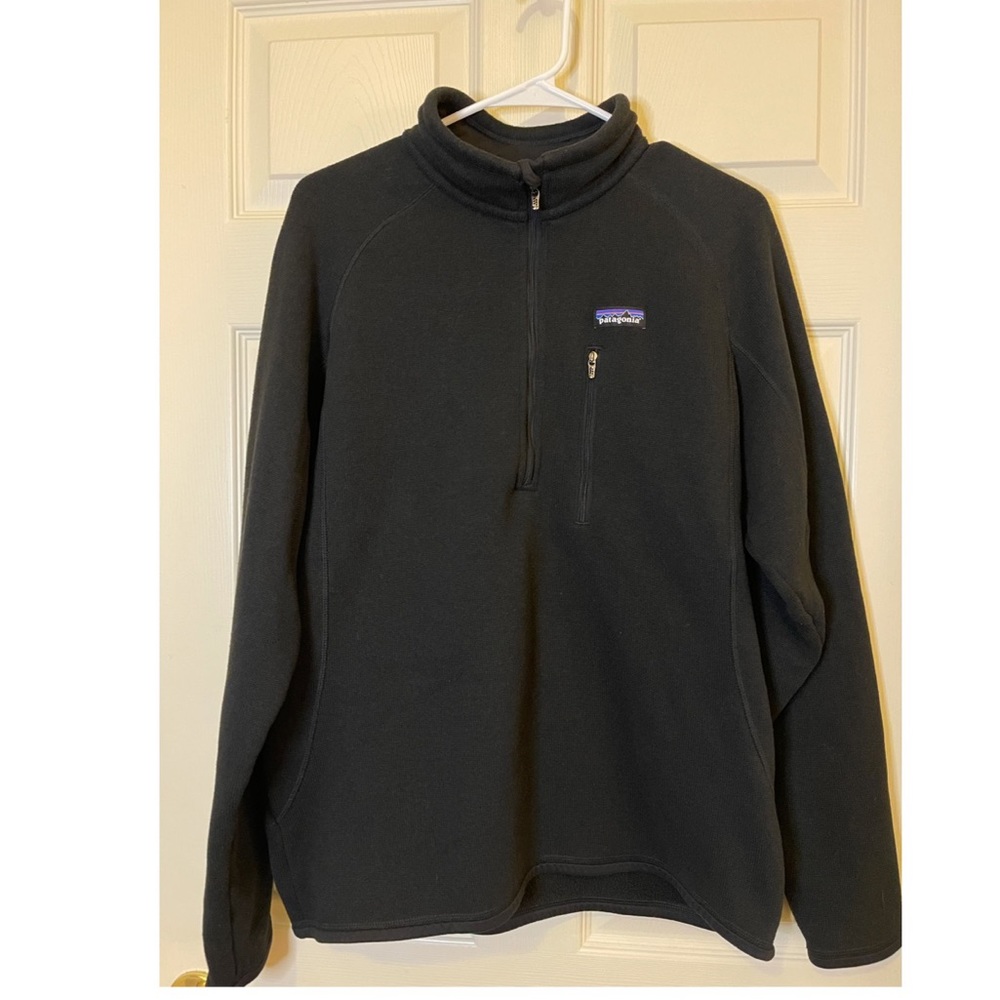 Men’s Patagonia Better Sweater. 1/4 Zip Fleece. All zippers work.